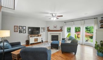8608 Sunmont Dr, Anderson Twp., OH 45255