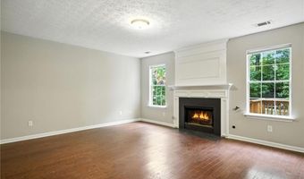 1506 Shadow Ridge Cir, Woodstock, GA 30189