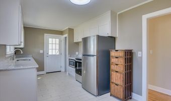302 Burgess Dr, Aiken, SC 29801