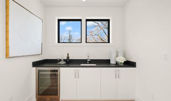 3108 6TH St N, Arlington, VA 22201