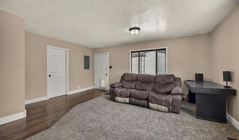 359 S Shilling St, Blackfoot, ID 83201