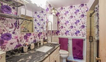 2077 Daniels Ave, Akron, OH 44312