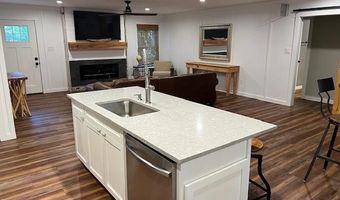 1600 Dogwood Dr, Bainbridge, GA 39819