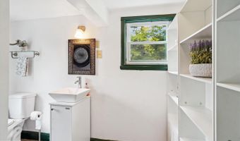 5922 CLEVELANDTOWN Rd, Boonsboro, MD 21713