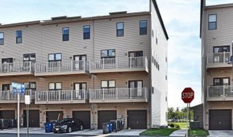 44858 TIVERTON Sq, Ashburn, VA 20147