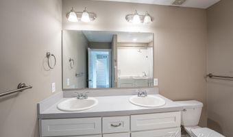 6180 Charleston Ln 46, Allendale, MI 49401