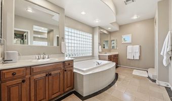 10728 Rivendell Ave, Las Vegas, NV 89135