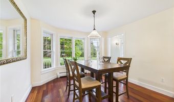50 Intrepid Ln, Jamestown, RI 02835