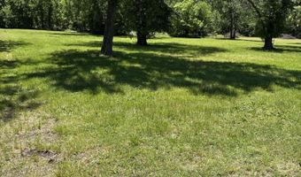 215 S Wyandotte, Baxter Springs, KS 66713