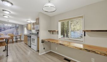 32700 SE LEEWOOD Ln, Boring, OR 97009