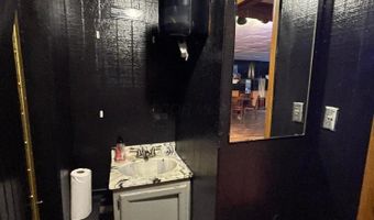 60 Main St W, Ashville, OH 43103