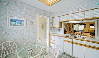 830 WESTWOOD Ave C, Bethany Beach, DE 19930
