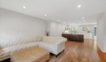 3714 MOUNT AIREY Ln, Annandale, VA 22003
