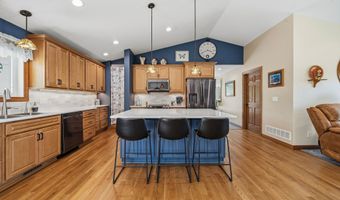 1402 Brophy Park Rd NW, Alexandria, MN 56308