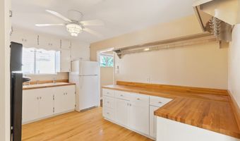 401 E Sul Ross, Alpine, TX 79830