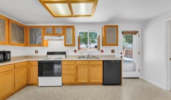 332 Wildrose Dr, Fernley, NV 89408