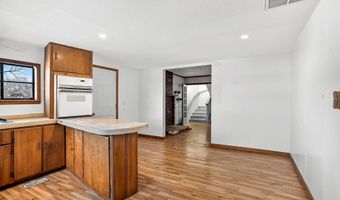 109 W Cline St, Aurora, MO 65605