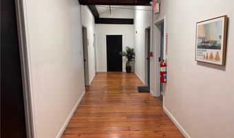 3 Division St 2A, Warwick, RI 02818