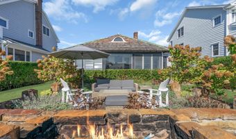 210 Roosevelt Ave, Avon By The Sea, NJ 07717