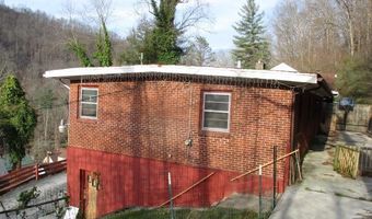 56 CORNELL Ave, Welch, WV 24801