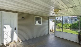 2248 Summit Dr, Arnold, MO 63010