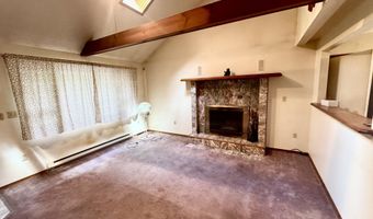 84 Tanglewood Dr, Albrightsville, PA 18210