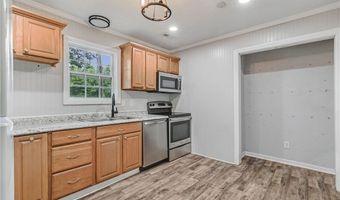 8568 Poplar Springs Dr, Ark, VA 23061