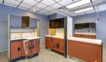 7926 Old Seward Hwy B8, Anchorage, AK 99518
