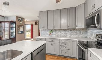 2635 NW Heritage Ave, Ankeny, IA 50023