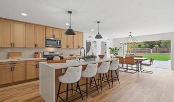 1416 EASTVIEW Ct, Oceanside, CA 92056
