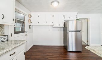 75 Lawndale Ave, Bristol, CT 06010