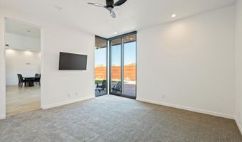 6525 E CAVE CREEK Rd 33, Cave Creek, AZ 85331