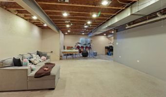 1286 Goldfinch Ln, Antioch, IL 60002