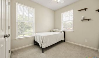 1262 Morning Glory Ln, Adkins, TX 78101