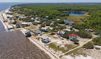 6 Kingfish St, Alligator Point, FL 32346