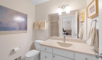447 Sumark Way, Ann Arbor, MI 48103