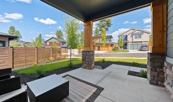 61191 SW Tippytoe Pl, Bend, OR 97702