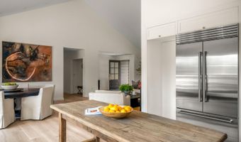 340 White Cottage Rd S, Angwin, CA 94508