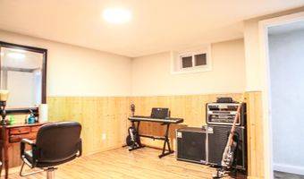300 Northeast Rd, Standish, ME 04084
