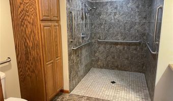 22600 700th Ave, Albert Lea, MN 56007