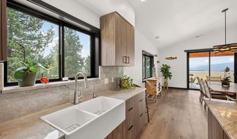 10220 Skunk Creek Rd, Cascade, ID 83611