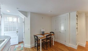 34 Catherine St A, Newport, RI 02840