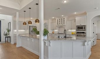 3900 SW Layton Rd, Bentonville, AR 72713