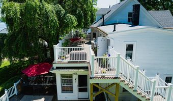 376 Main St 4, Amesbury, MA 01913