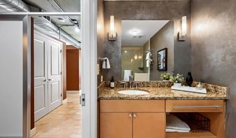 850 ALICEANNA St 301, Baltimore, MD 21202