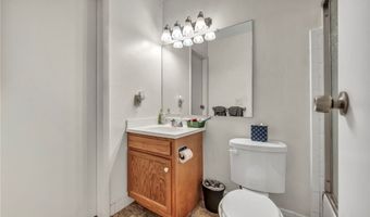 10237 INDEPENDENCE Dr, North Royalton, OH 44133
