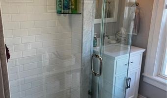 51 Annandale Rd 2, Newport, RI 02840