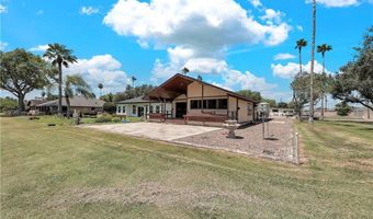 848 Santa Anna Dr, Alamo, TX 78516