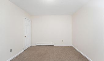 200 Manville Hill Rd 28, Cumberland, RI 02864