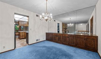 1267 Nursery Hill Ln, Arden Hills, MN 55112